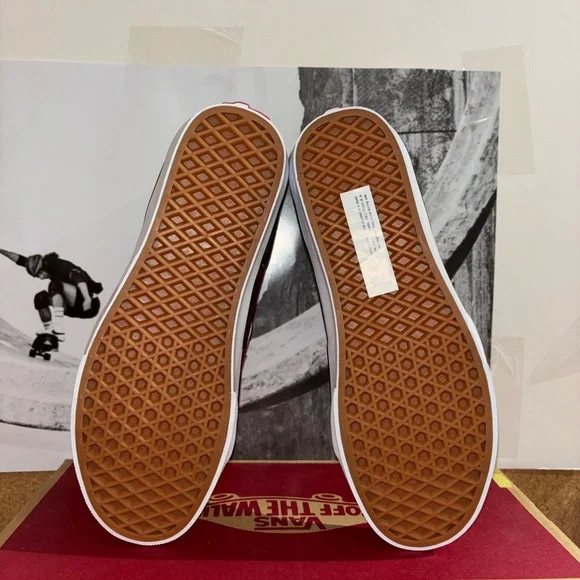 Vans Sk8-Hi sz 7.5 Men’s 9.0 Women’s - Picture 7 of 12